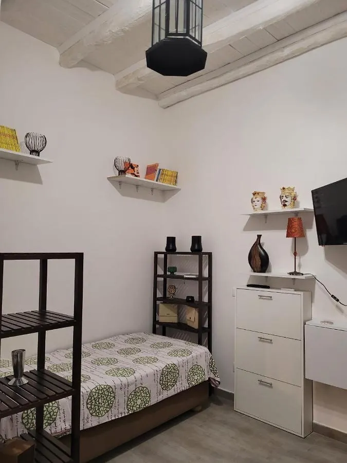 Sepe 4 Canti Apartment Palermo